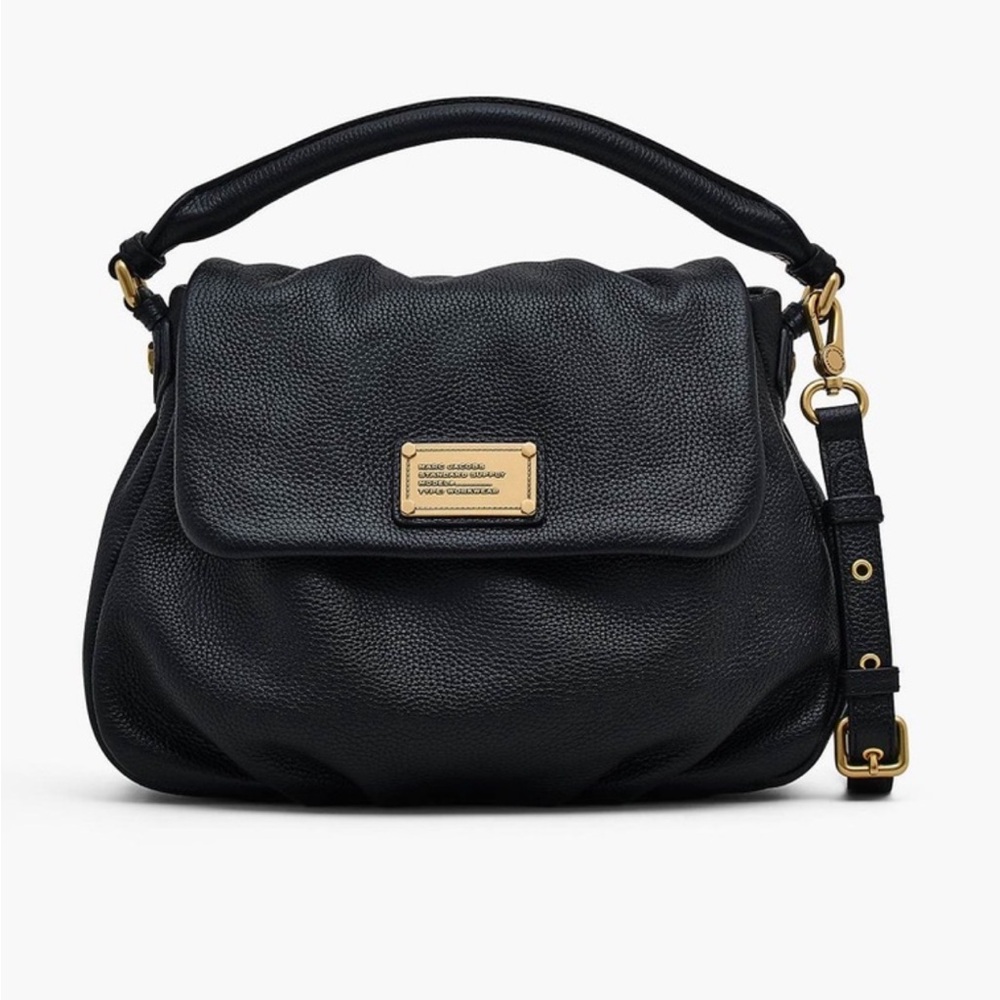 Marc Jacobs Black Classic Q Lil Ukita Pebbled
Leather Crossbody